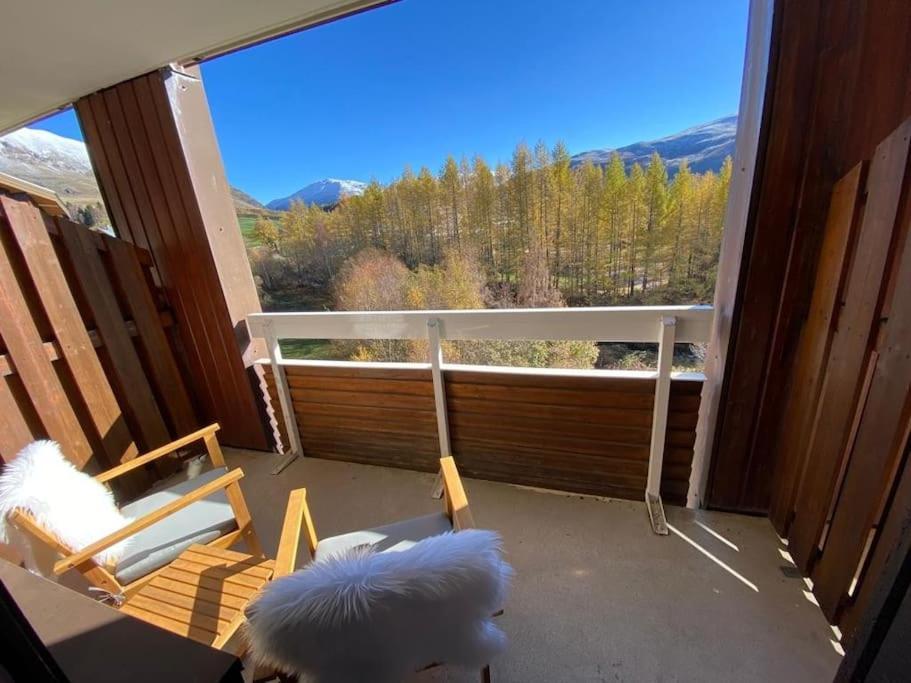 Apartamento Au Pied Des Pistes Avec Parking Entierement Renove Huez Exterior foto