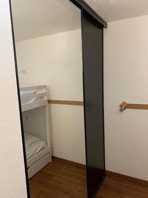 Apartamento Au Pied Des Pistes Avec Parking Entierement Renove Huez Exterior foto